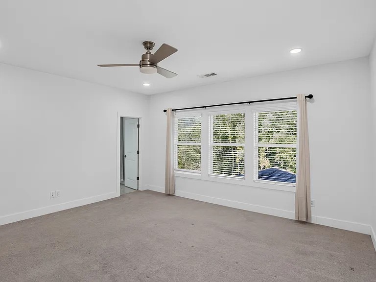 1241 Westshore Dr — Photo 25