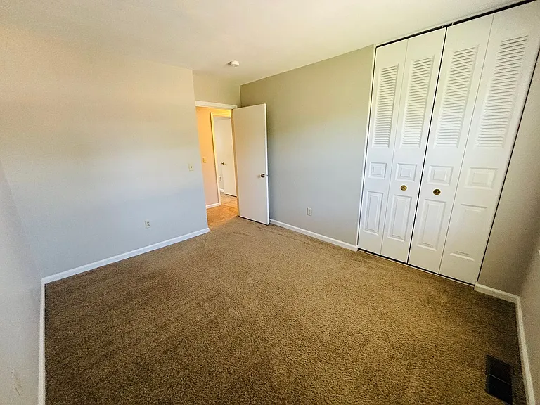 2712 Wellesley Ct — Photo 20