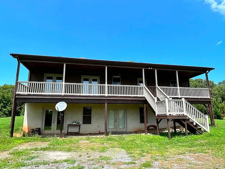 868 Longshot Ln — Photo 3