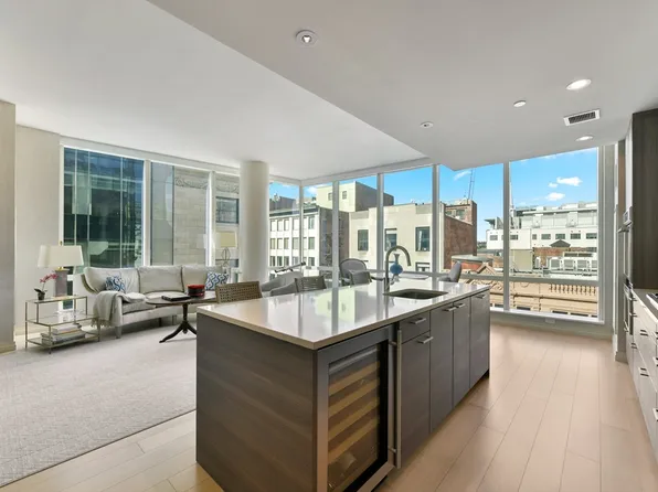 1 Franklin St #1003, Boston, MA 02110
