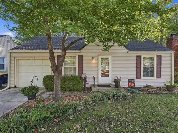 7709 Oak St, Kansas City, MO 64131
