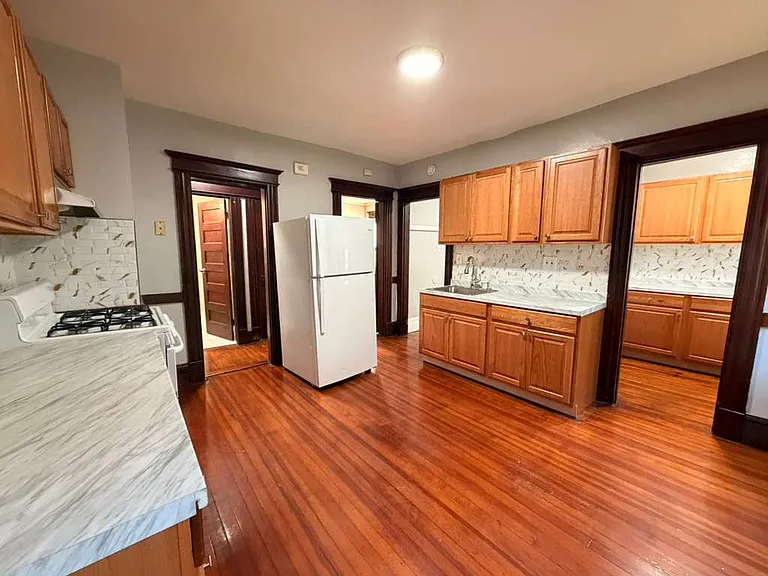 351 Ellsworth Ave #1A — Photo 6