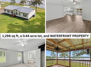 1064 Kings Lake Blvd, Defuniak Springs, FL 32433