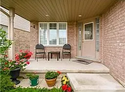 22 Clairfields Dr W #MAIN — Photo 2