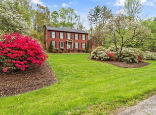 102 Parkland St, Morganton, NC 28655