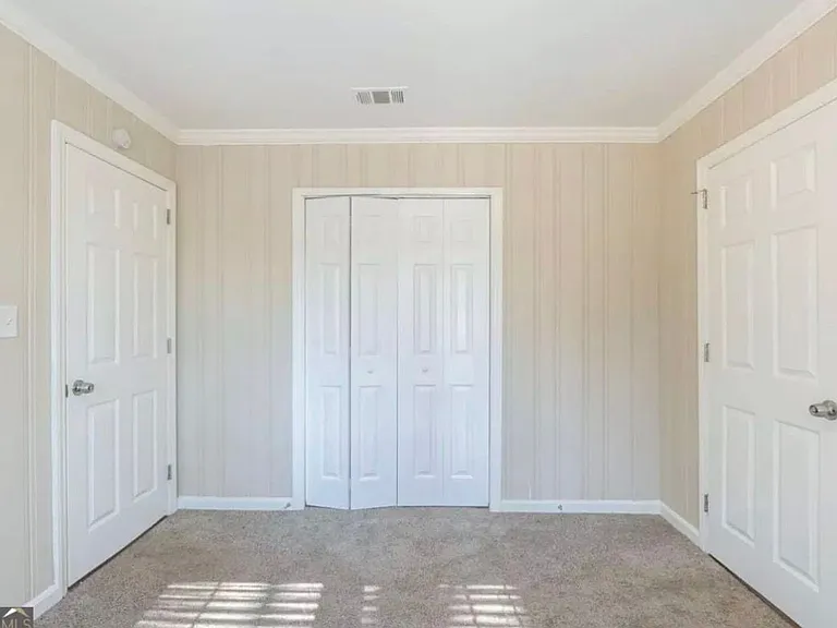 2833 Lynda Pl — Photo 13