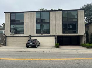 393 Park Ave #12, Long Beach, CA 90814