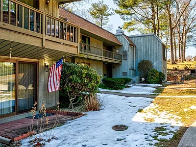 Spring Lake Village - 59 Village Rd Southington CT | Zillow