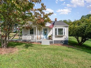 124 Academy St, Franklinville, NC 27248