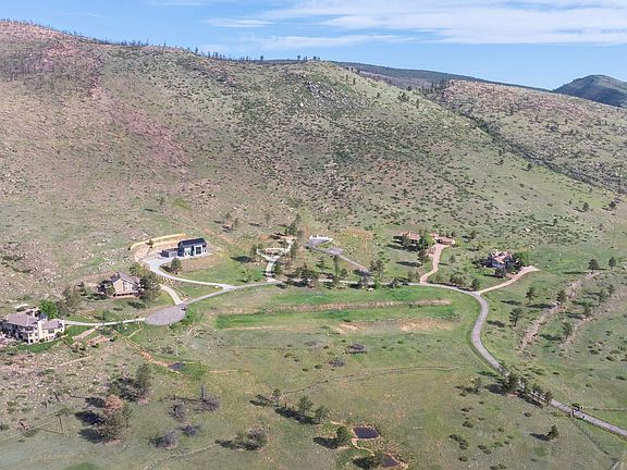 4th image of 3029 Foothills Ranch Dr