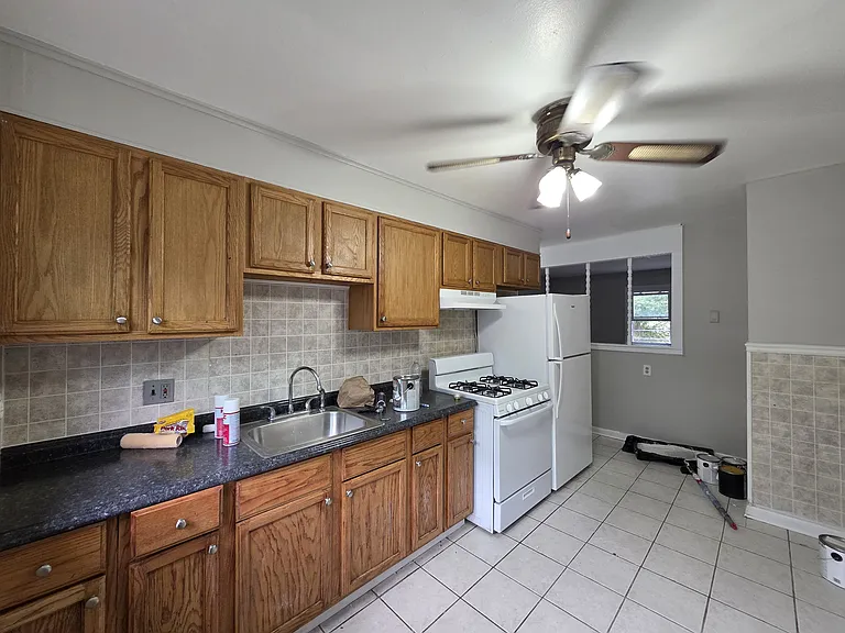 1105 Ella T Grasso Blvd #B — Photo 3