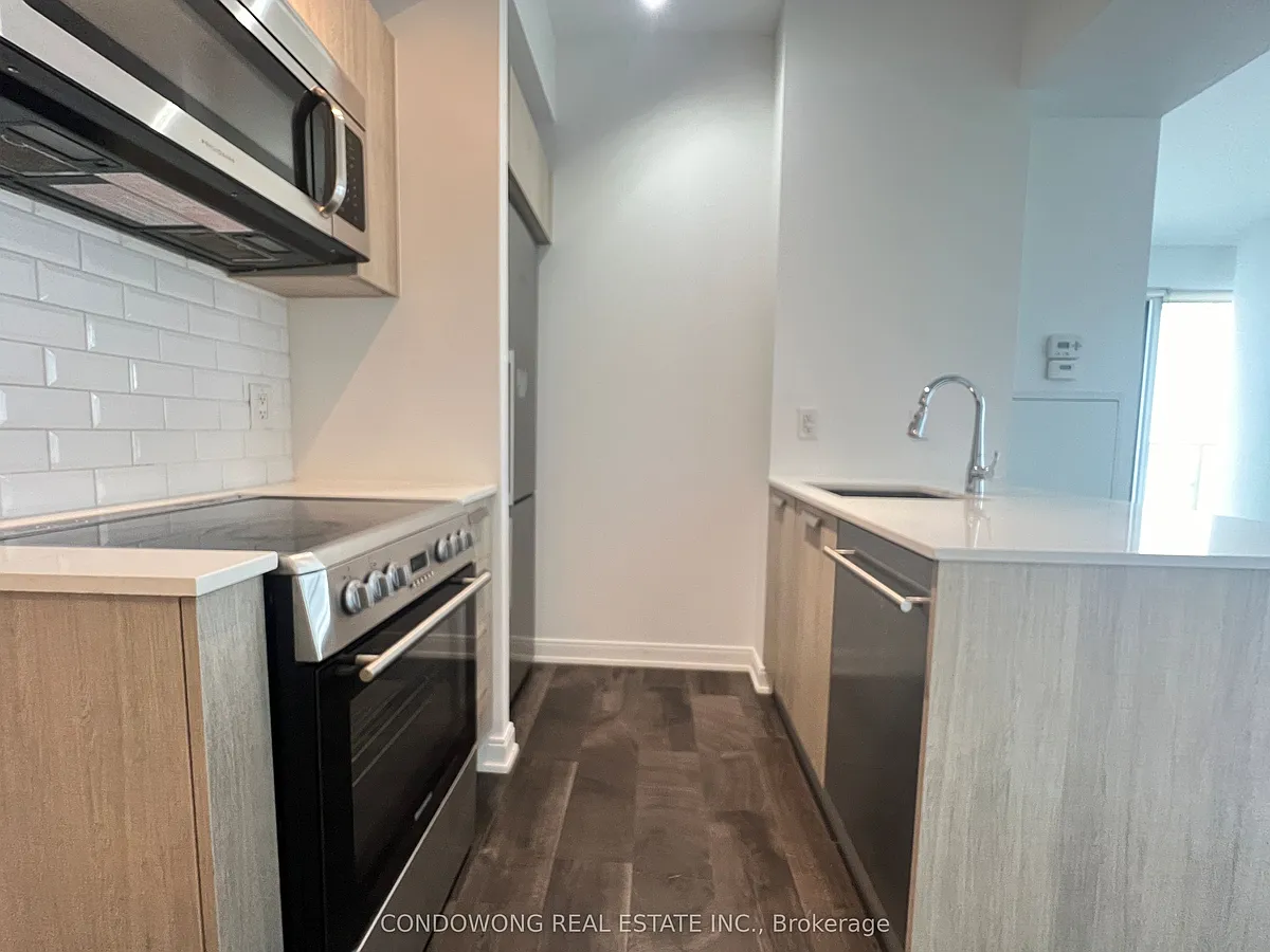 Building Photo - 42 Charles St E #4308
