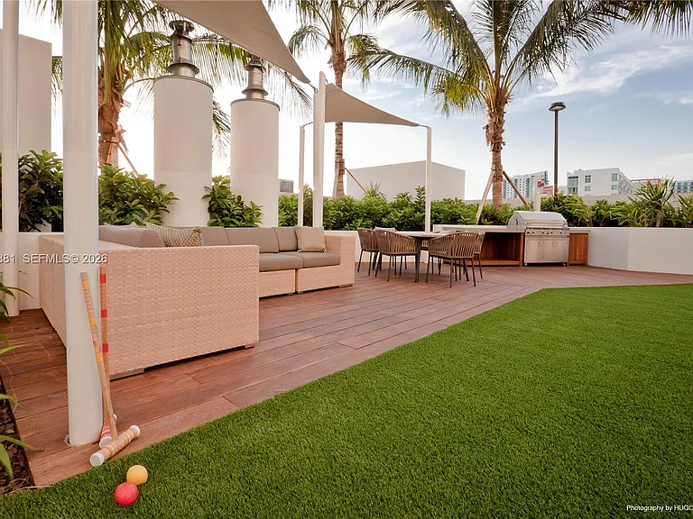 2020 N Bayshore Dr #1908 — Photo 27
