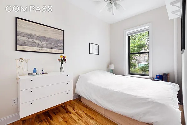 Sold by Compass | media 16