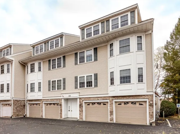 22 Forge Pond Rd #D, Canton, MA 02021