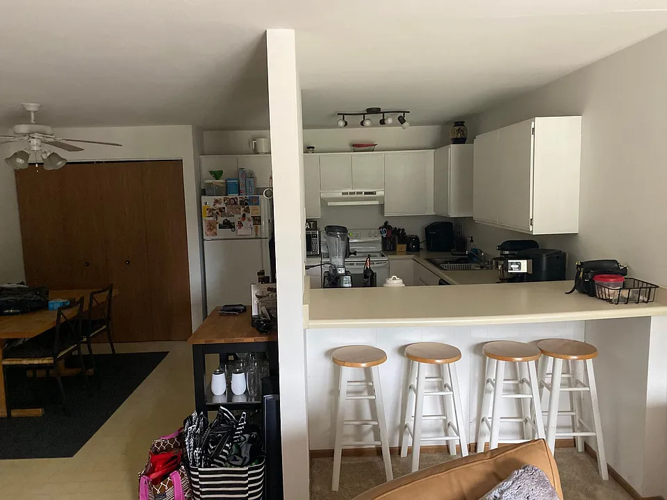860 Weslyn Ct #6
