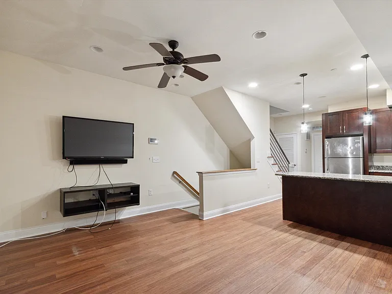 1928 N Gratz St #B — Photo 18