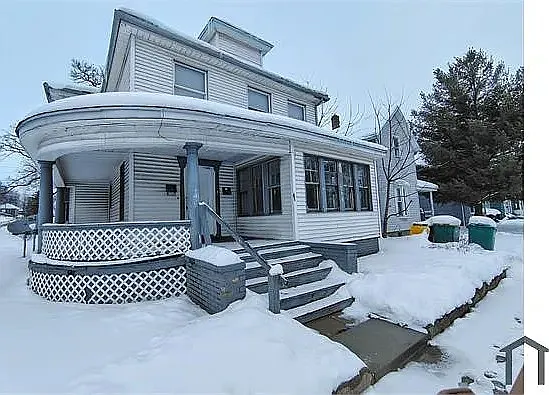 536 W Mishawaka Ave