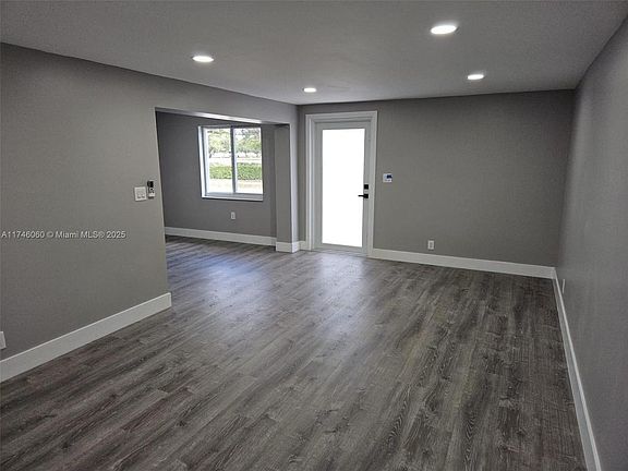 3rd image of 15180 NE 16th Ave