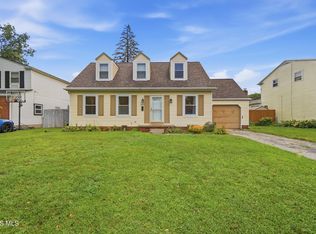 6150 Meadowvale Dr, Toledo, OH 43613