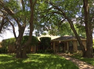 1336 Grand Teton Dr, Desoto, TX