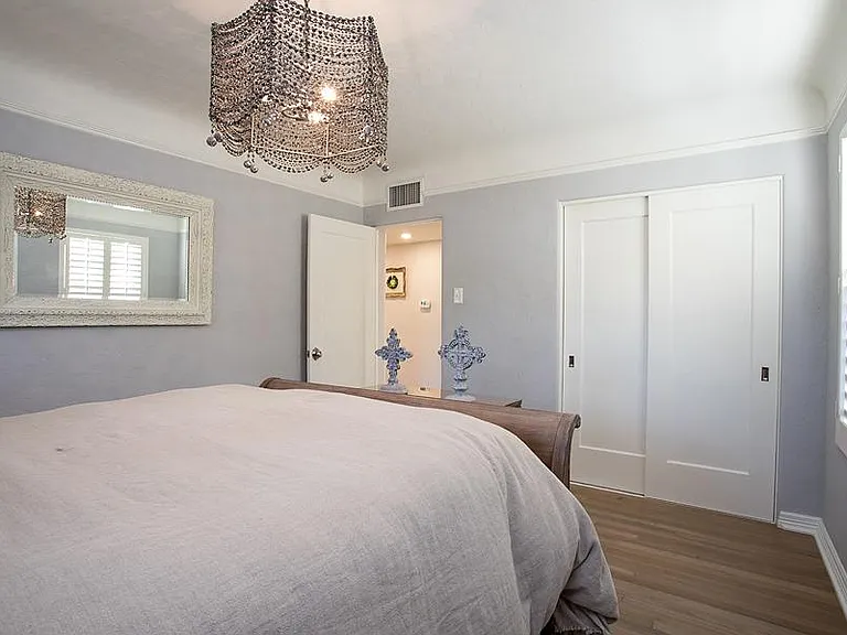 513 W Granada Rd — Photo 21