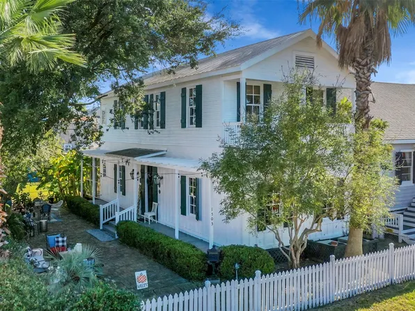 1503 Church St, Galveston, TX 77550