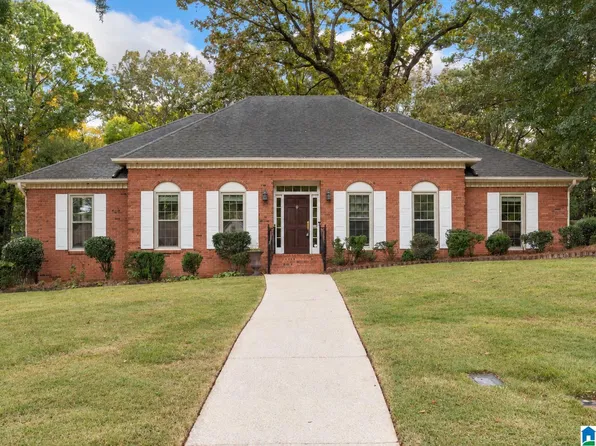 117 Cedar Cove Ln, Pelham, AL 35124