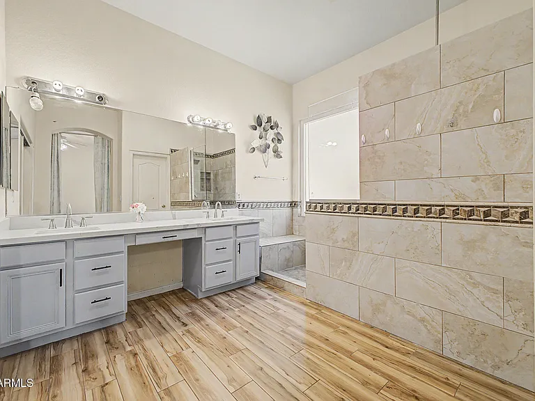 8663 W Yukon Dr — Photo 16