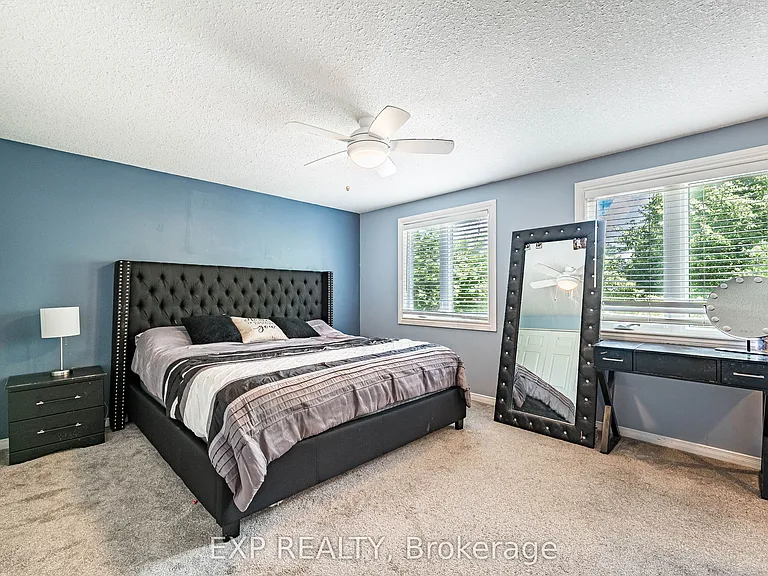 63 Wood Grove Cres — Photo 21