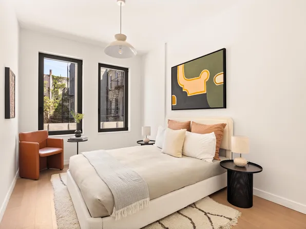 630 Grand Avenue image 7 of 17