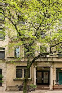 311 W 74th St, New York, NY, 10023