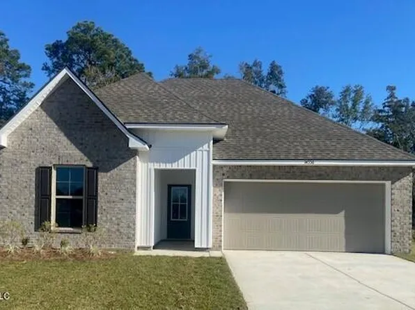 14356 Southern Elm Ave, Gulfport, MS 39503