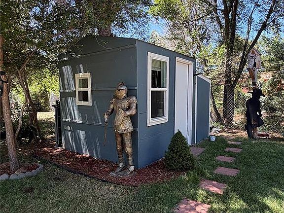 5th image of 1095 Western Drive LOT 313D