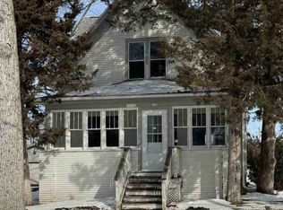 103 N 3rd St, Winneconne, WI