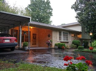 3811 Kentland Dr, Roanoke, VA 24018
