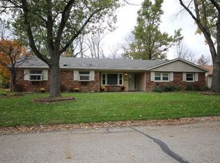 185 Lodewood Dr, Dayton, OH 45458