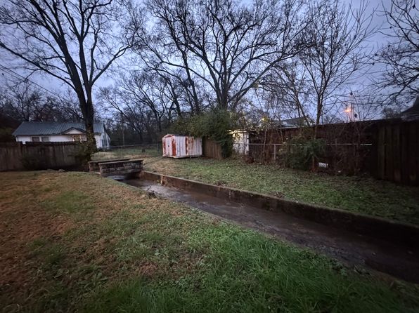 (undisclosed Address)