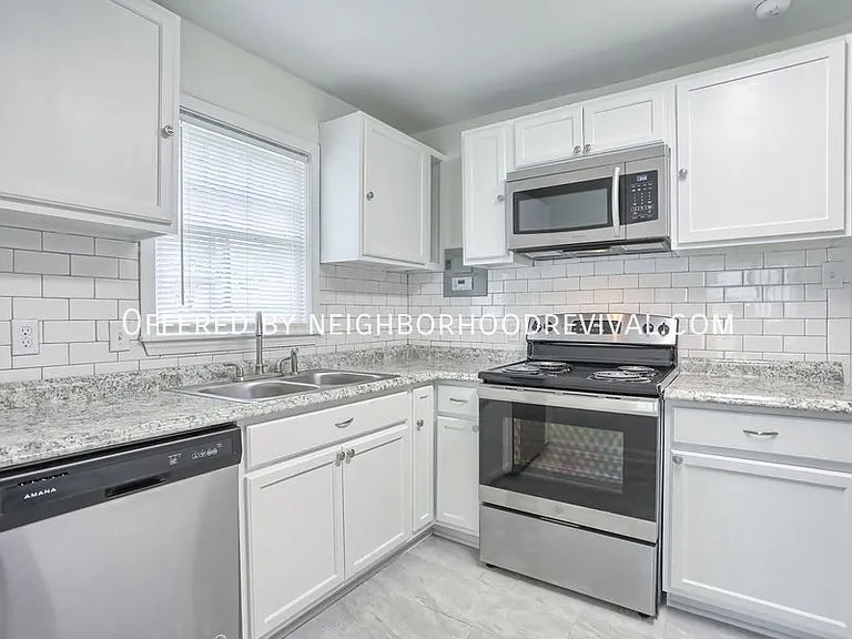 3765 Park Ave — Photo 13