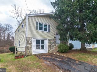 957 Maple Ave, Glenside, PA