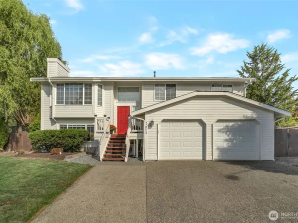 724 Ashley Court, Buckley, WA 98321