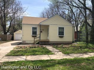 425 E 2nd St, Newton, KS 67114
