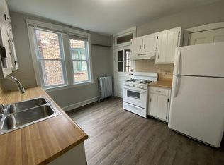 3306 W Catalpa Ave APT 2, Chicago, IL 60625