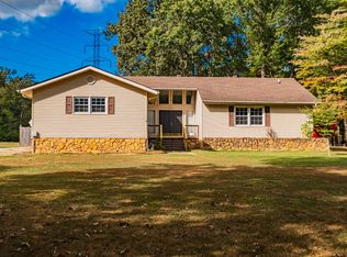 118 Autumn Ln, Tullahoma, TN 37388