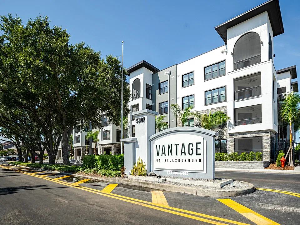 Vantage on Hillsborough Apartments