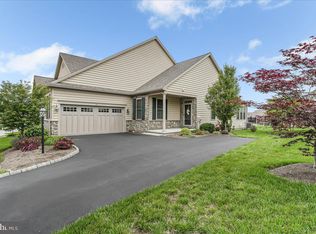 217 Honeycroft Blvd, Cochranville, PA 19330
