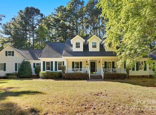 1461 Longleaf Ct, Matthews, NC 28104