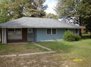 735 Meadow Cir, Sumter, SC 29150