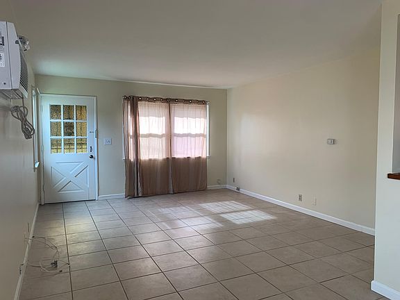 2nd image of 5828 Encinita Ave #1/2