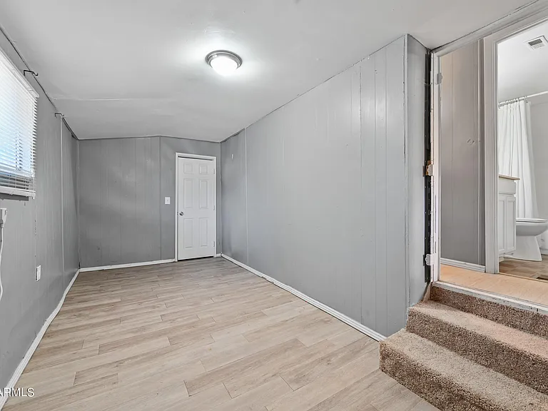 2055 W Gregory St — Photo 10